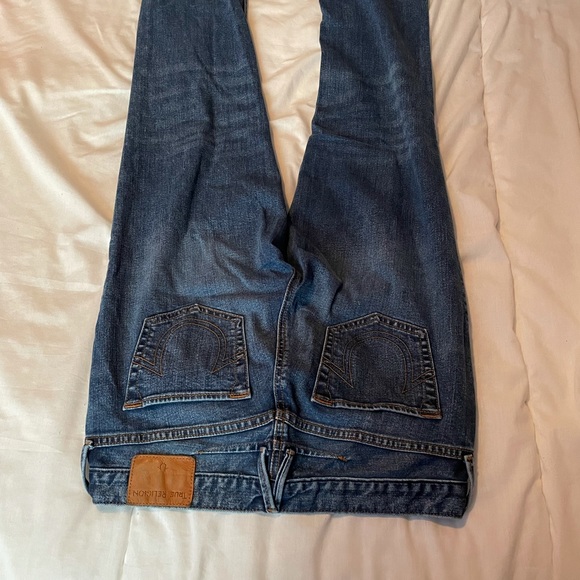 True Religion size 25 women jeans. - Picture 3 of 4